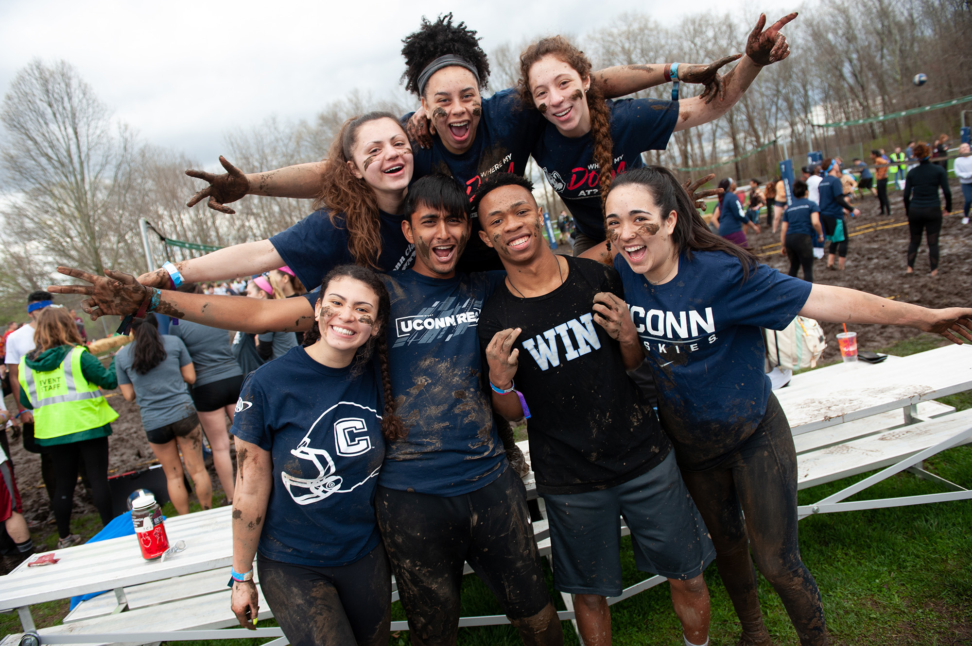 7 students pose during oozeball tournament